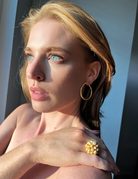 Radiant Vermeil Gold Cluster Ring with Zircon – Endless Movement Collection