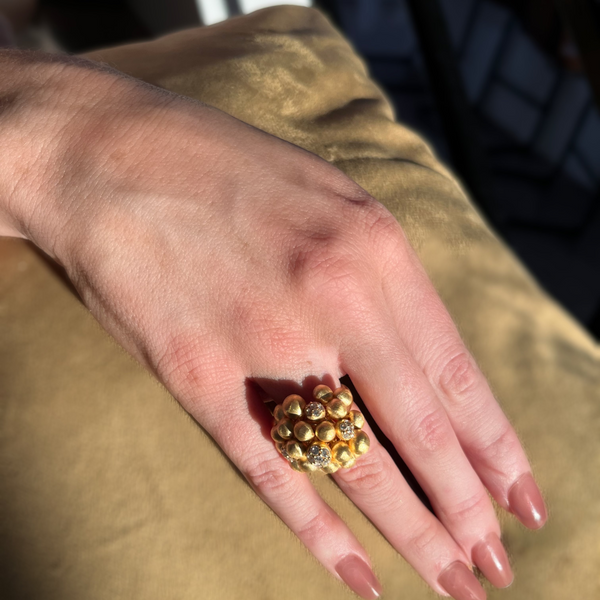 Radiant Vermeil Gold Cluster Ring with Zircon – Endless Movement Collection