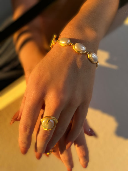 Vermeil Gold Freshwater Pearl Swirl Ring – Endless Movement Collection