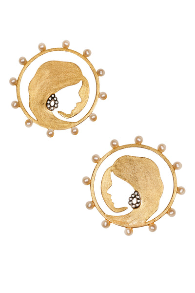 AMMANII Statement Hoop Earrings with Pearls in Vermeil Gold - AMMANII