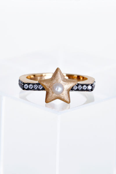 AMMANII Freshwater Pearl Studded Star Ring in Vermeil Gold - AMMANII