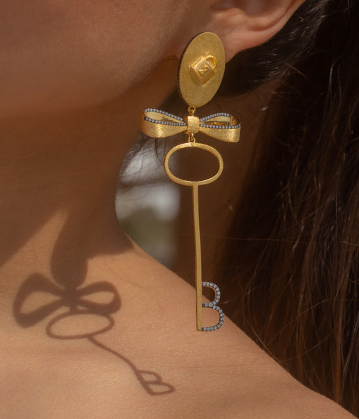 AMMANII Boss Lady  Lock and Key Drop Earrings in Vermeil Gold - AMMANII