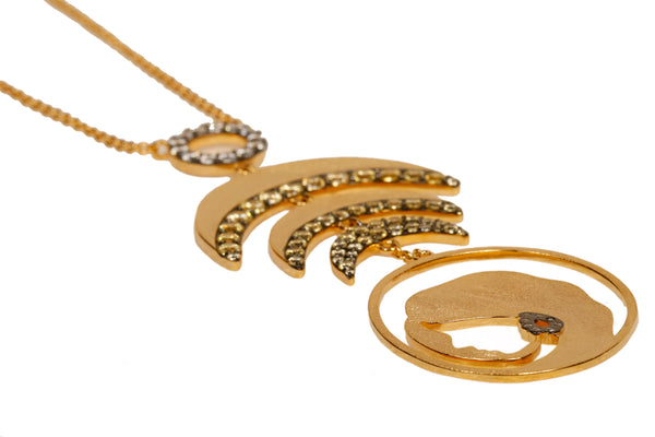 AMMANII Statement Pendant Halo Necklace in Vermeil Gold - AMMANII